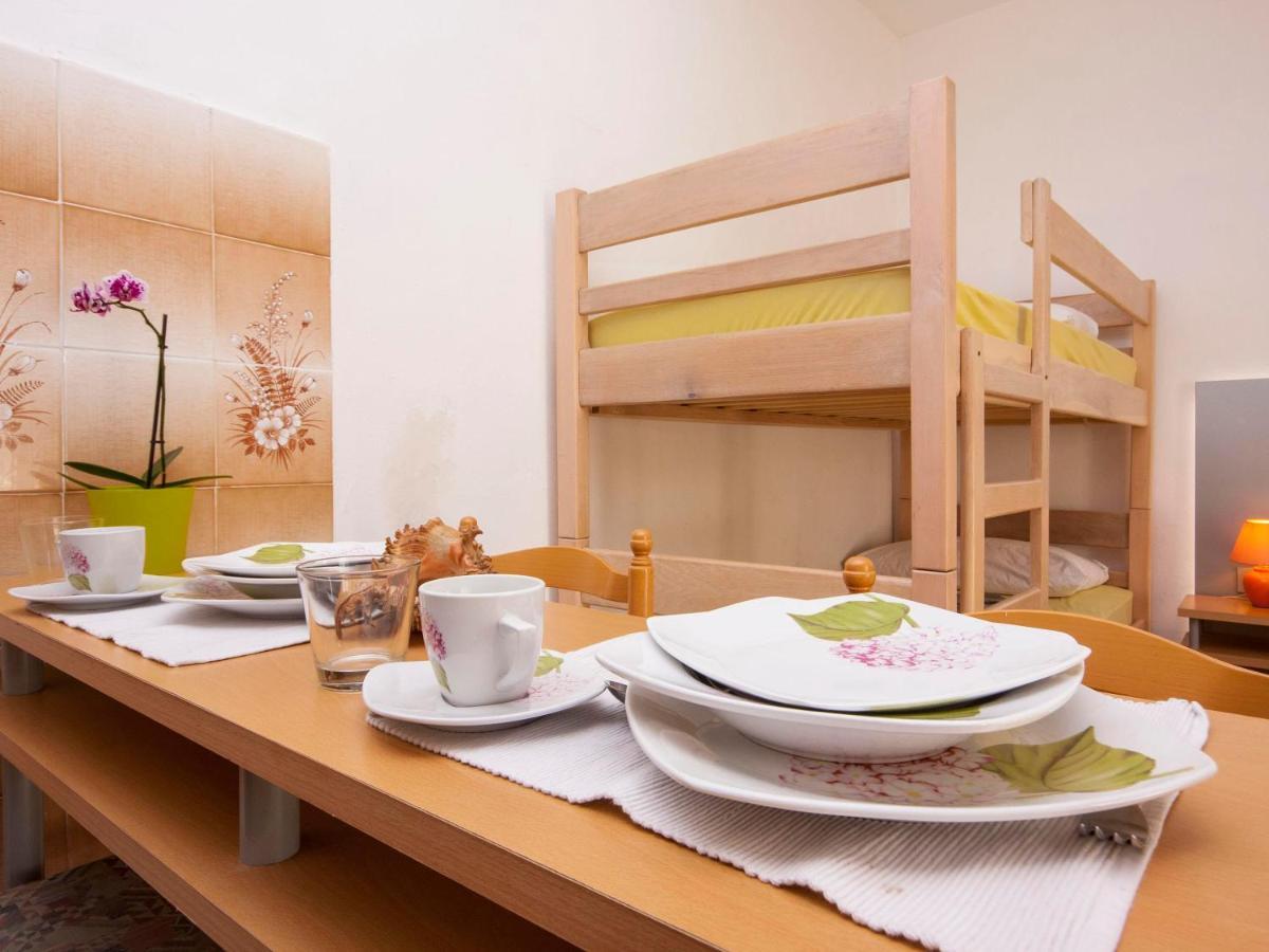 Apartments Tanfara Brodarica  Bagian luar foto