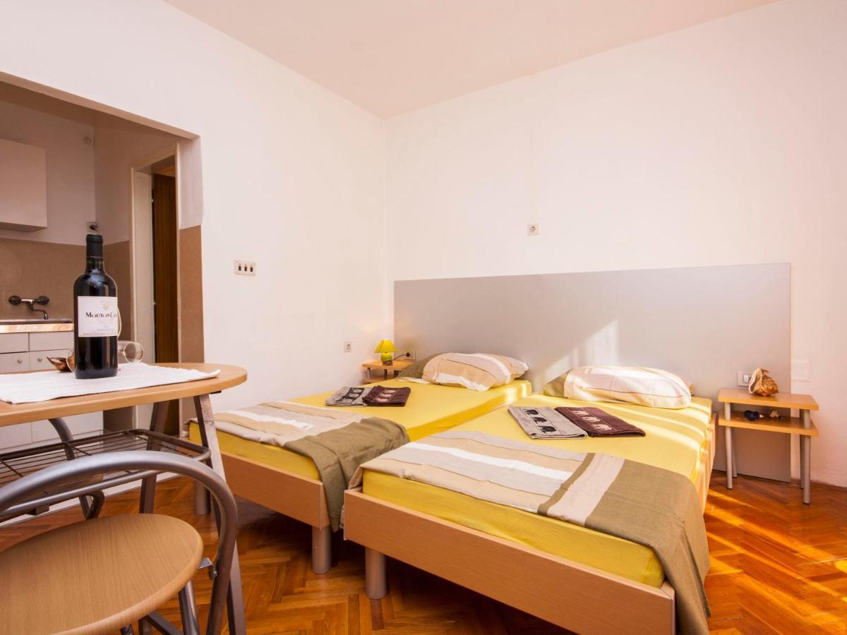 Apartments Tanfara Brodarica  Bagian luar foto