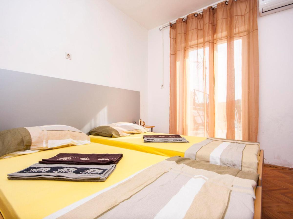Apartments Tanfara Brodarica  Bagian luar foto